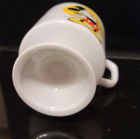 Vintage Mickey Mouse cup - Picture 4 of 5